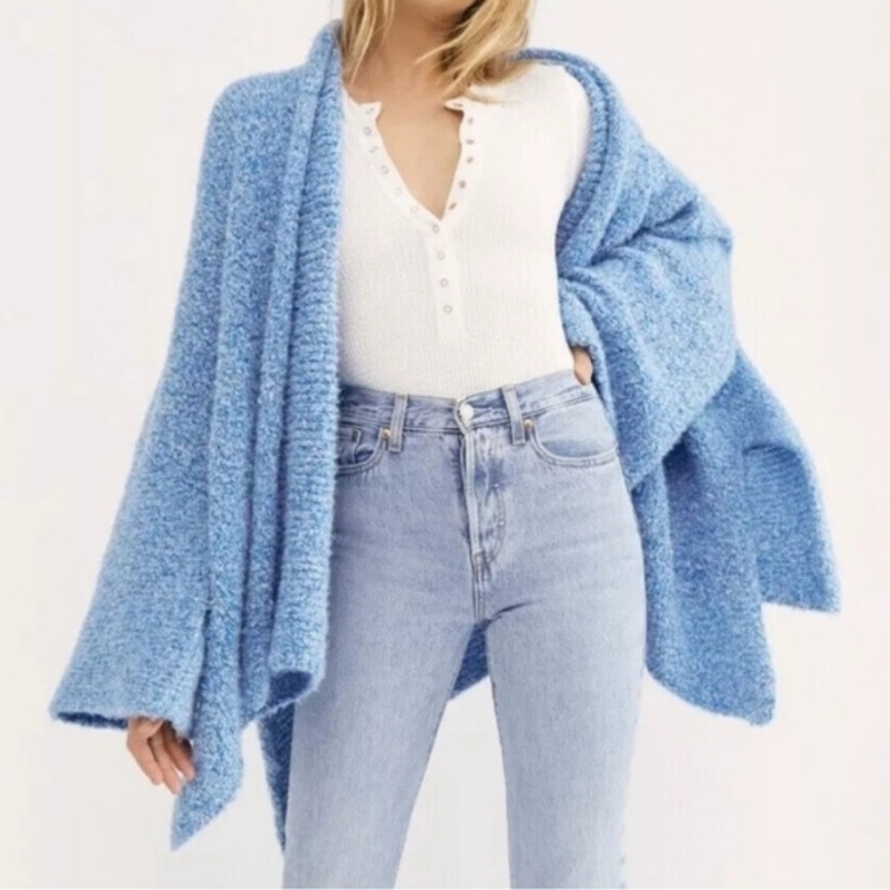 Free People BFF Sky Blue Plush Slouchy Open-Front Cardigan Medium Like New